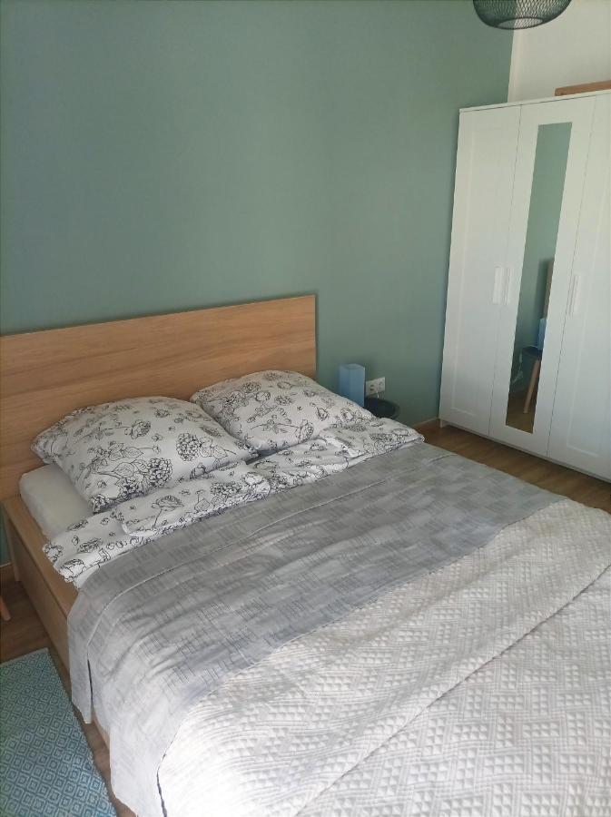 City And Thermal Apartman Győr Esterno foto